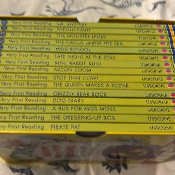 Usborne very first reading collection - Picture 3 of 5